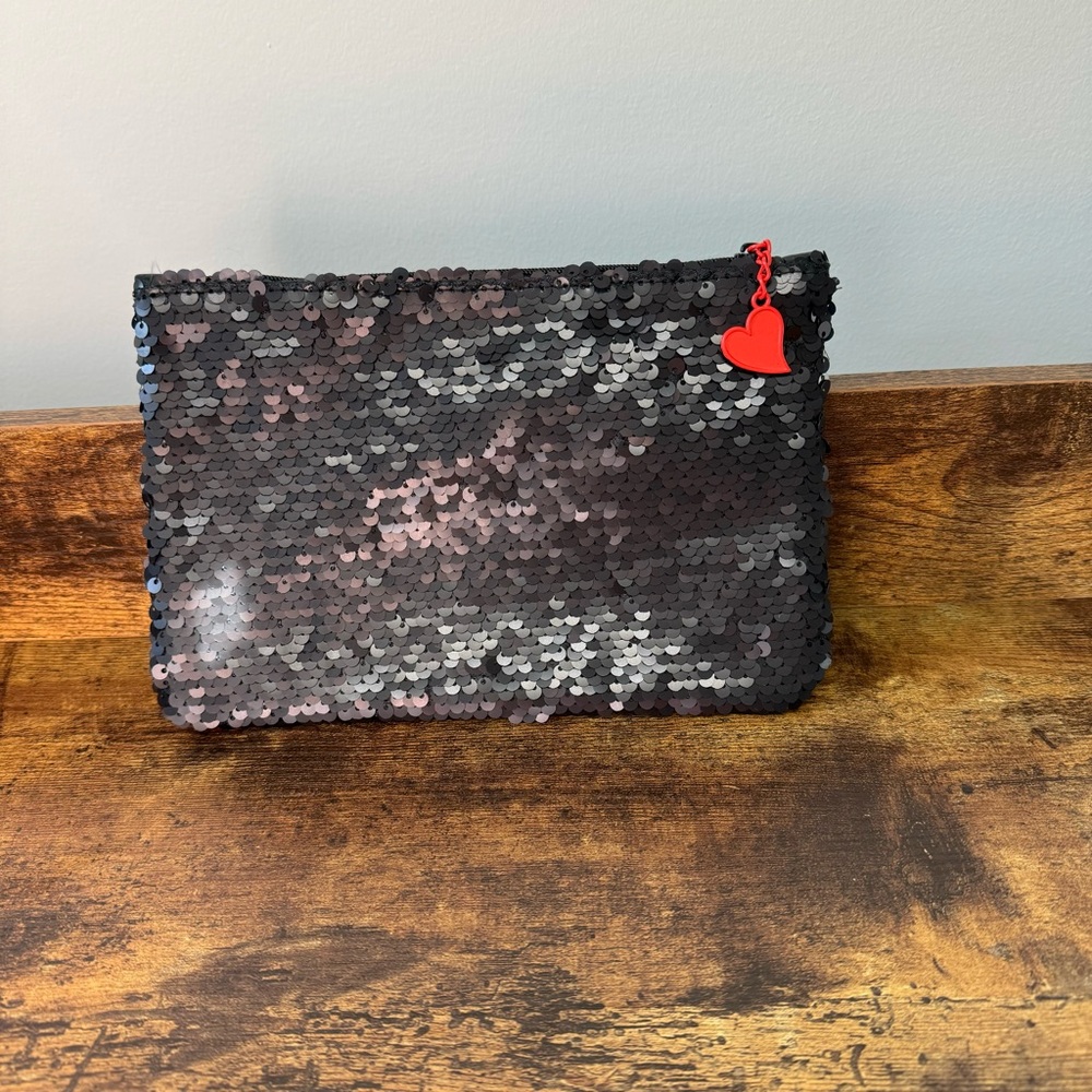 NWOT Betty Boop × Ipsy makeup‎ bag Vegan Black Leather and Sequins - Picture 2 of 4